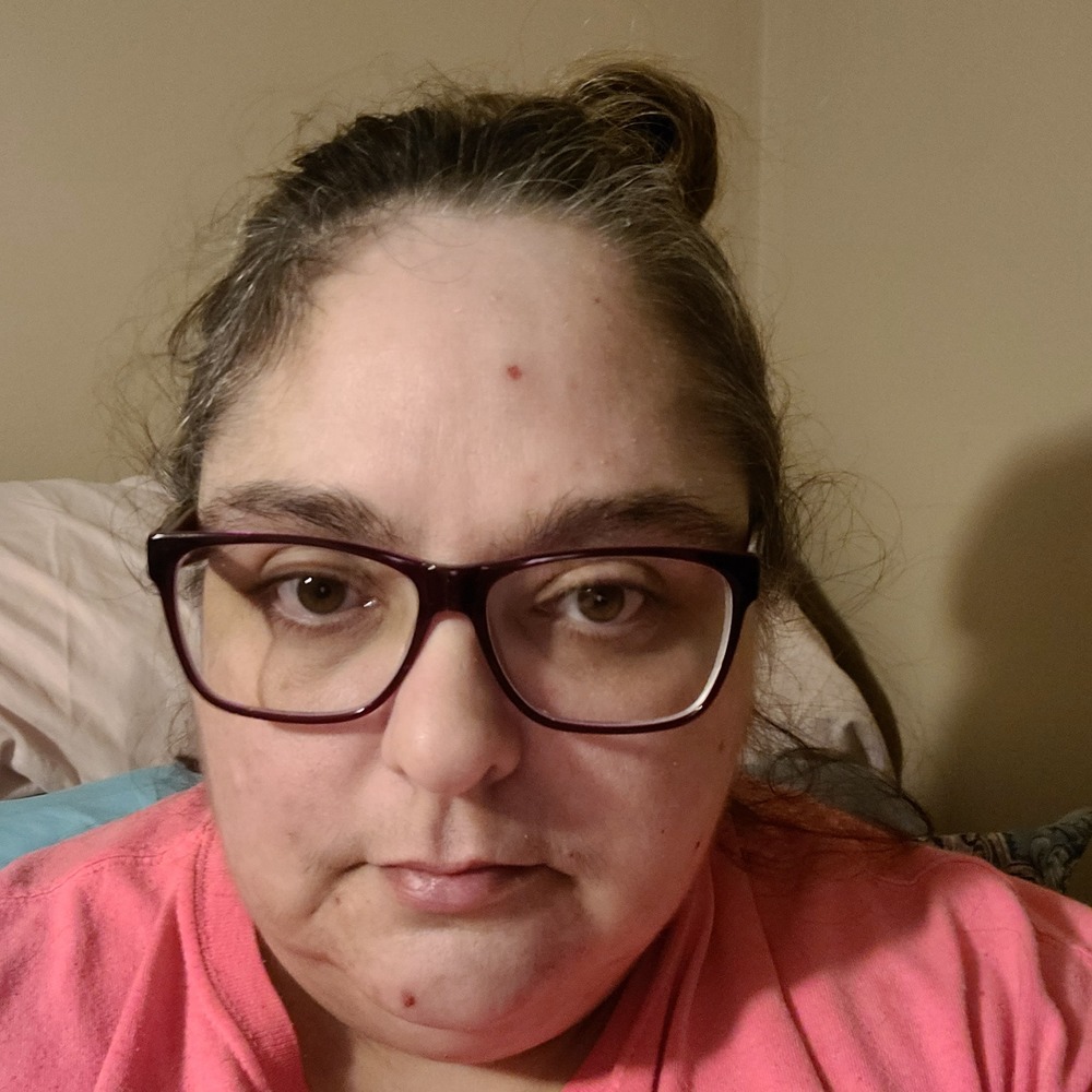 Meet your Posher, Crystal